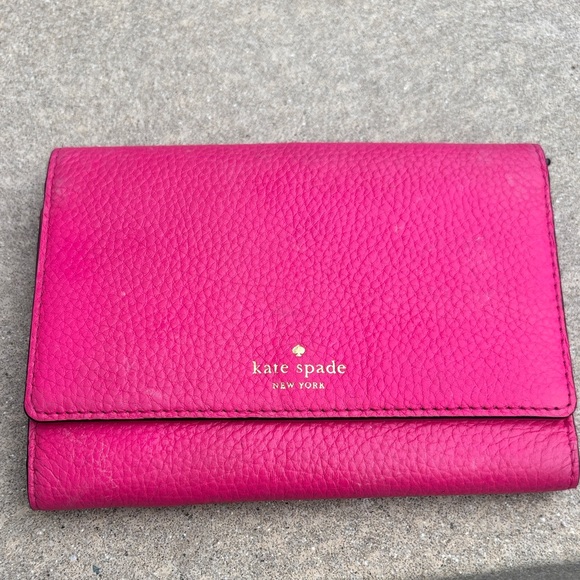 kate spade Handbags - Kate Spade Fuchsia Leather Wallet